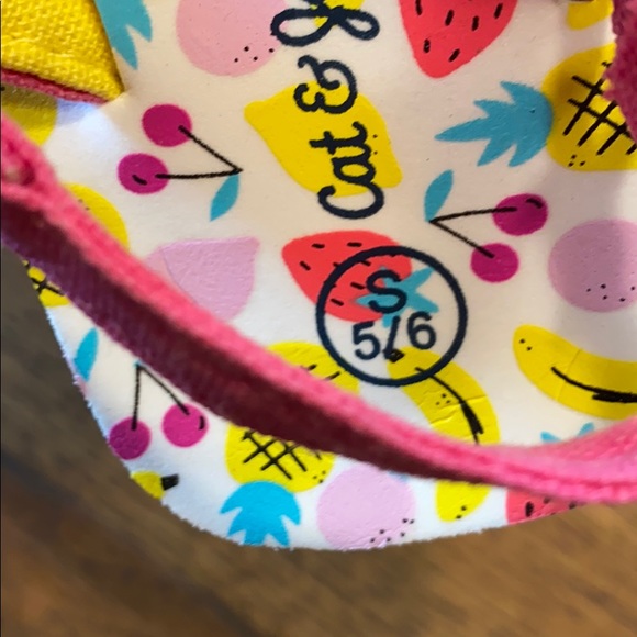 Cat & Jack strawberry toddler flip flops. NWOT. - Picture 4 of 4